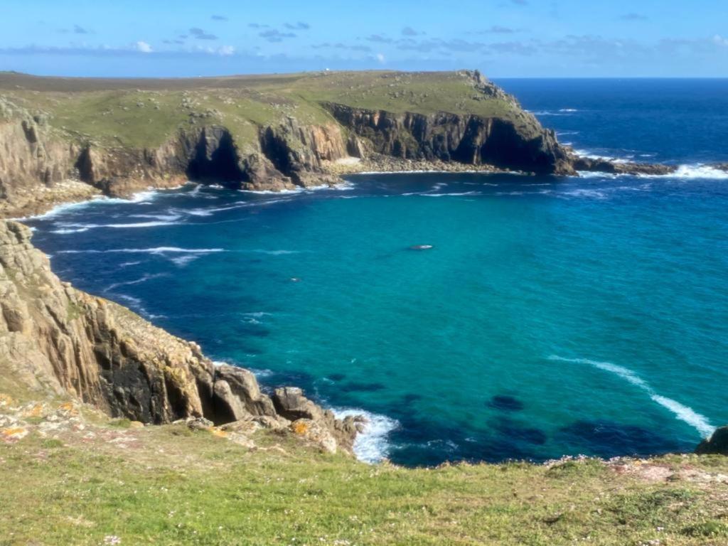 2 Bedroom Cottage sleeps 4, with Pool Use, Sennen Buitenkant foto