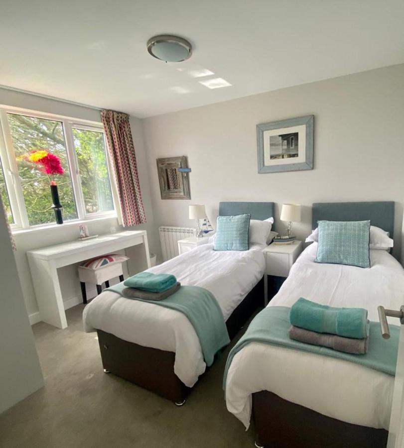 2 Bedroom Cottage sleeps 4, with Pool Use, Sennen Buitenkant foto